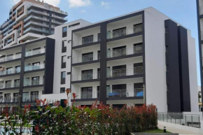 Charming Apartment Monte Residence on top Floor.